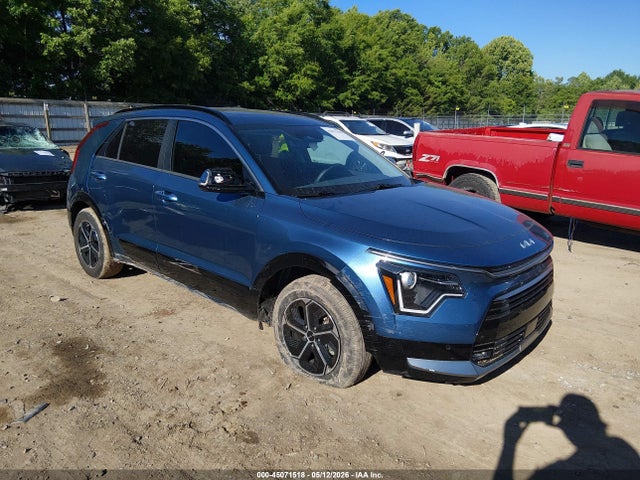 Salvage Kia Niro Image