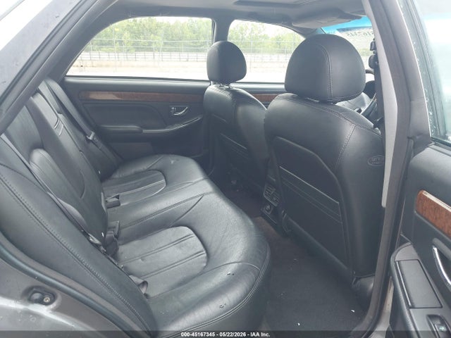 Hyundai XG350 L