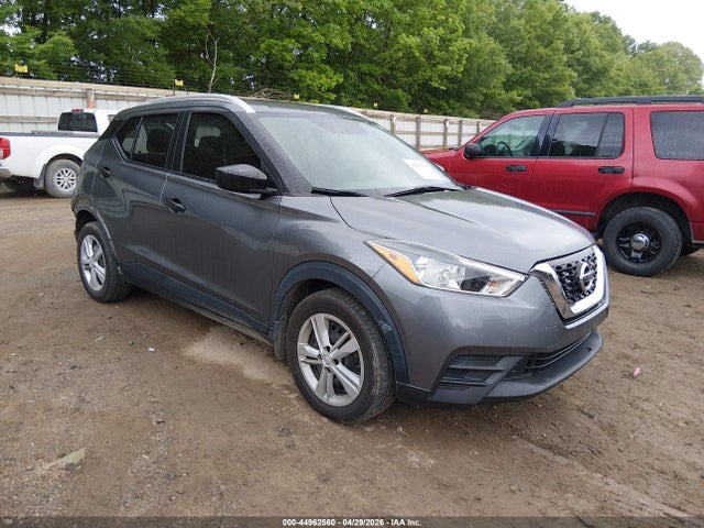 Salvage Nissan Kicks Image
