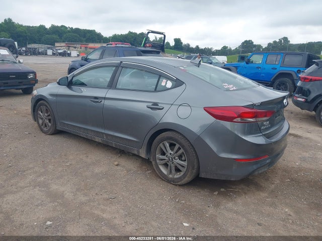 Hyundai ELANTRA Sel
