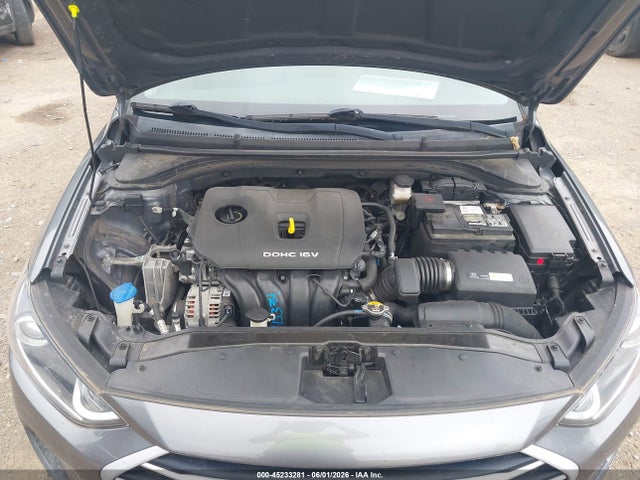 Hyundai ELANTRA Sel