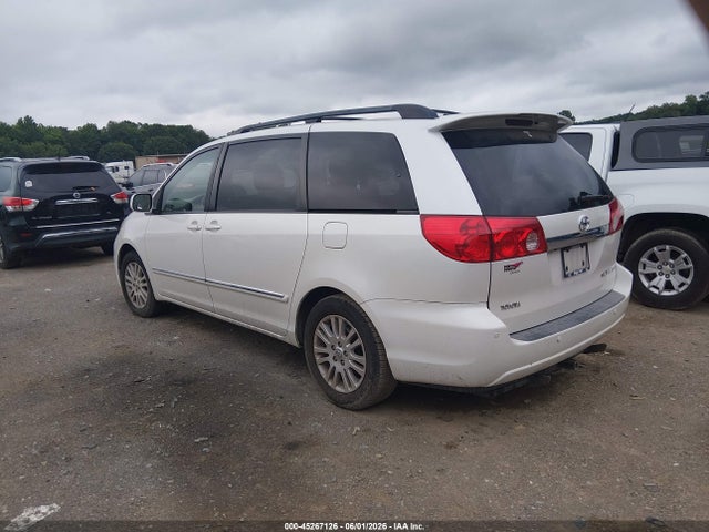 Toyota Sienna Limited