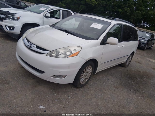 Toyota Sienna Limited