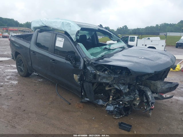 Salvage Chevrolet Silverado 1500 Image