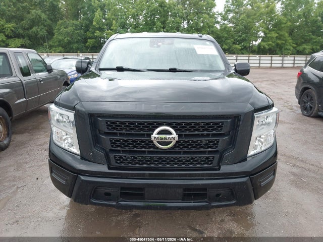 Nissan Titan S 4x4