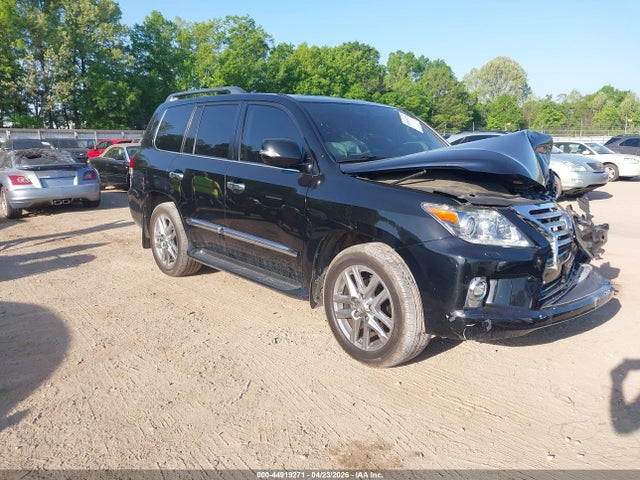 Salvage Lexus LX 570 Image