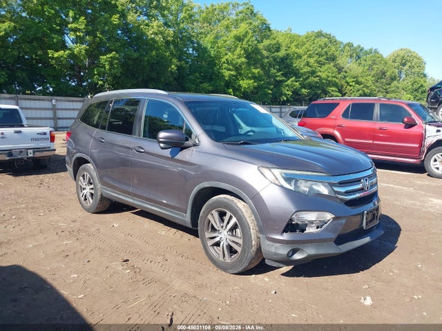 Salvage Honda Pilot Image