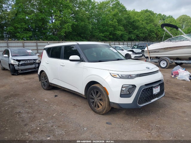 Salvage Kia Soul Image