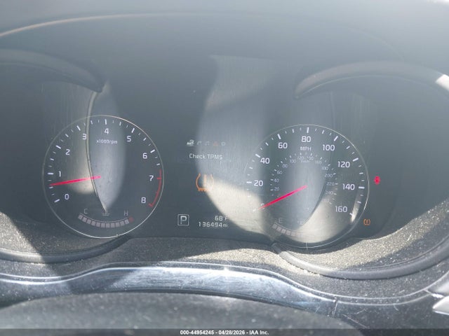 Kia K900 Premium
