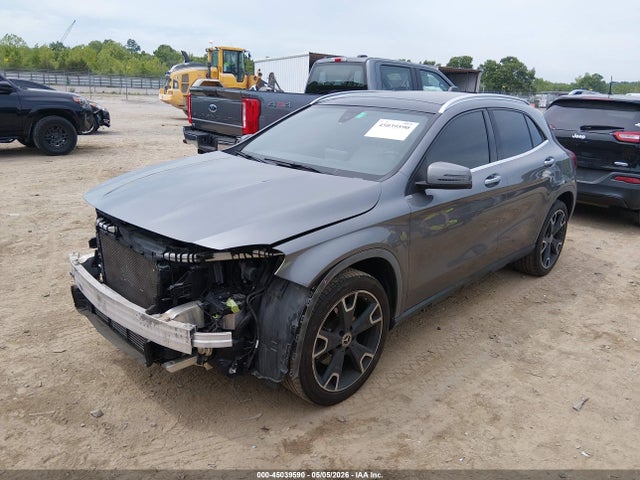 Mercedes-Benz GLA 4matic