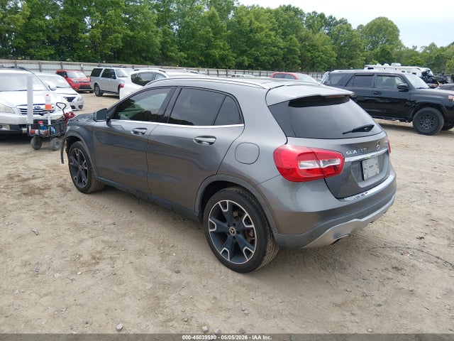 Mercedes-Benz GLA 4matic