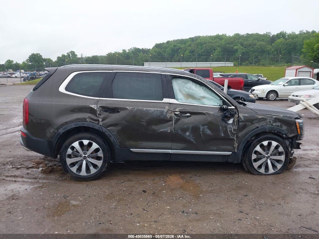 Kia Telluride S
