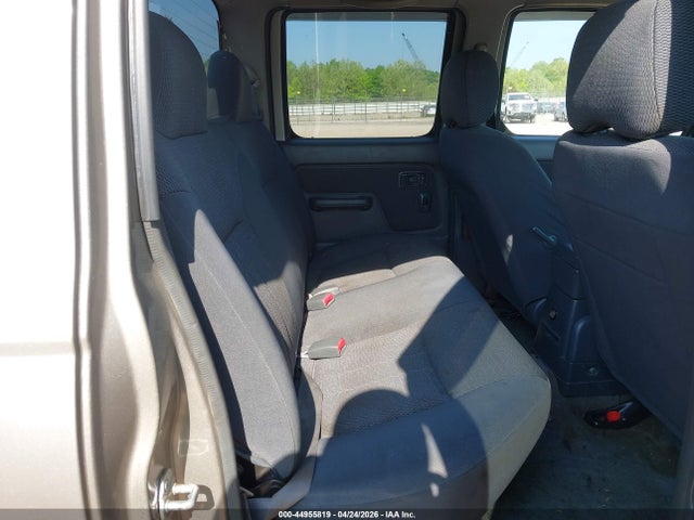 Nissan Frontier Xe-v6