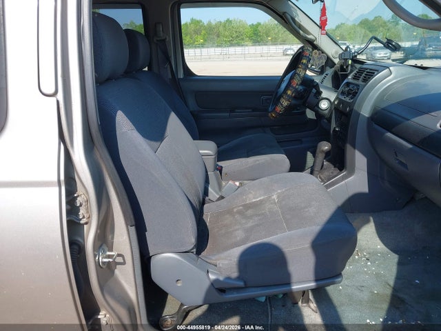 Nissan Frontier Xe-v6
