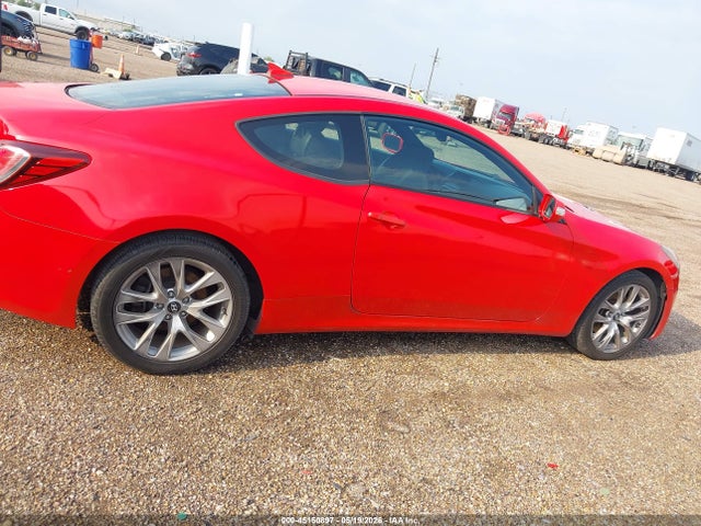 Hyundai Genesis 3.8 Base