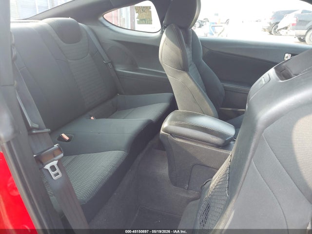 Hyundai Genesis 3.8 Base