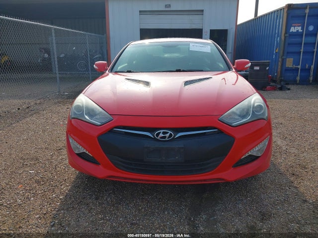 Hyundai Genesis 3.8 Base