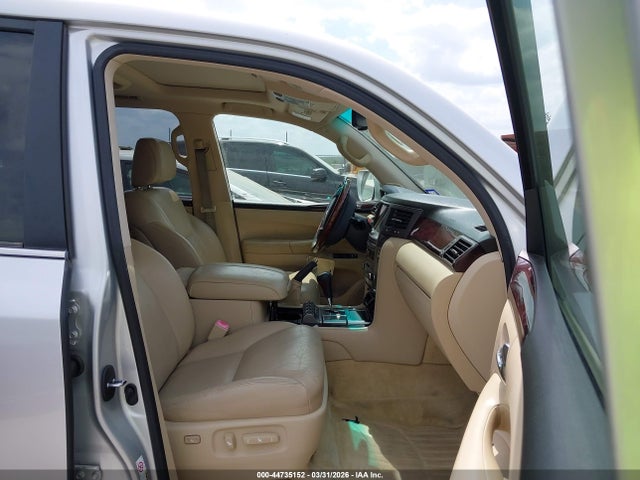 Lexus LX 570