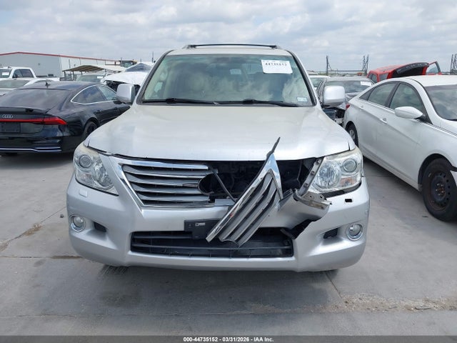 Lexus LX 570