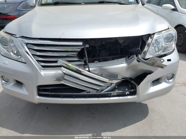 Lexus LX 570