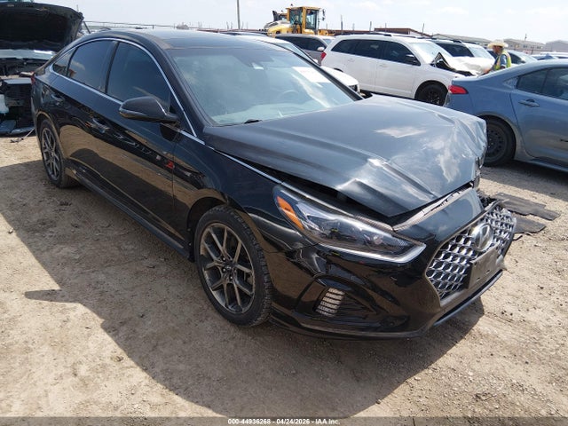 Salvage Hyundai SONATA Image