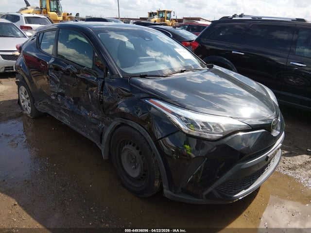 Salvage Toyota C-HR Image