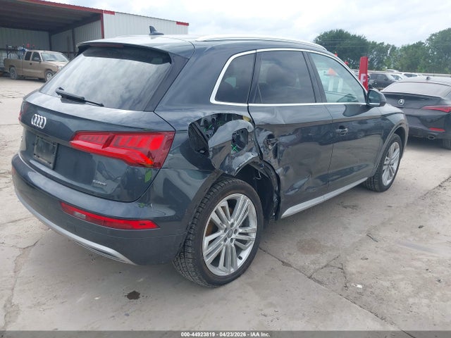Audi Q5 Premium Plus 45 Tfsi Quattro S Tronic