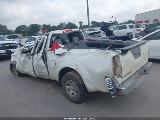Nissan Frontier S