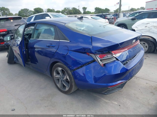 Hyundai ELANTRA Sel