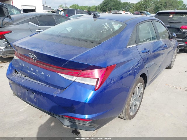 Hyundai ELANTRA Sel