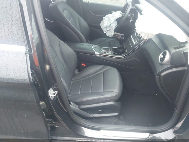 Mercedes-Benz GLC Suv