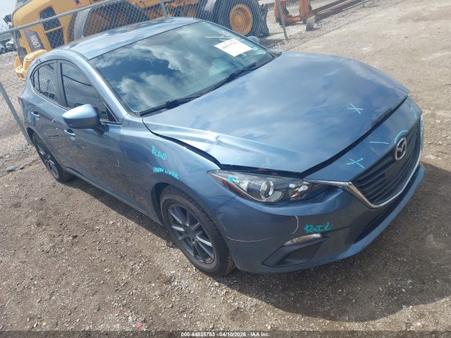 Salvage Mazda Mazda3 Image