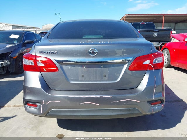 Nissan Sentra S