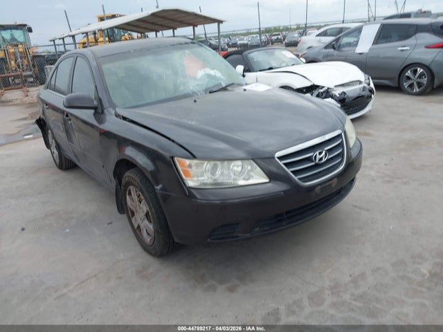 Salvage Hyundai SONATA Image