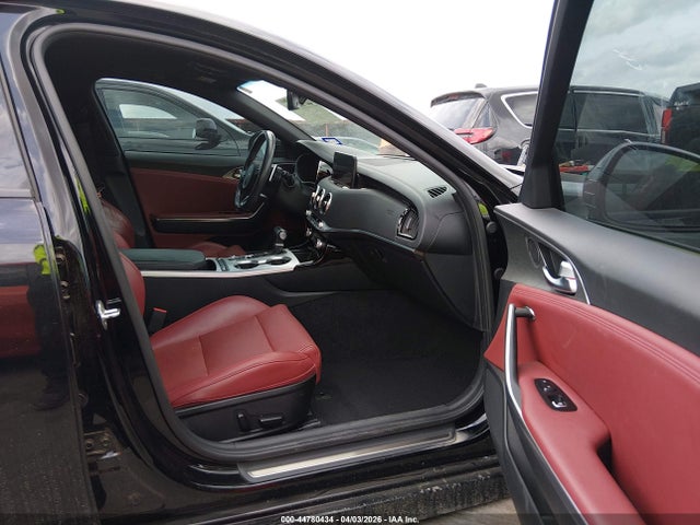 Kia Stinger Gt1