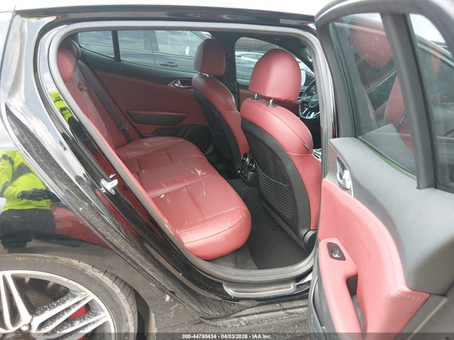 Kia Stinger Gt1