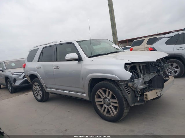 Toyota 4Runner Limited