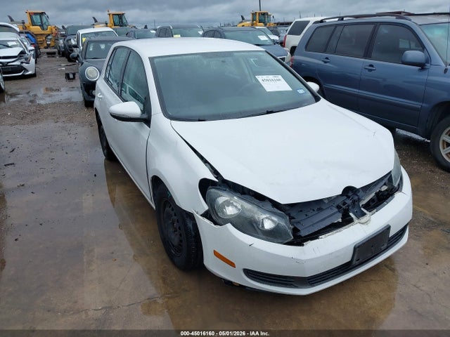 Salvage Volkswagen Golf Image