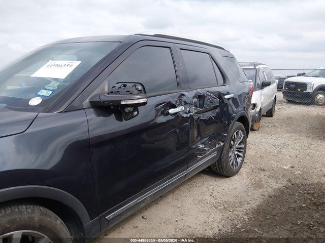 Ford Explorer Platinum