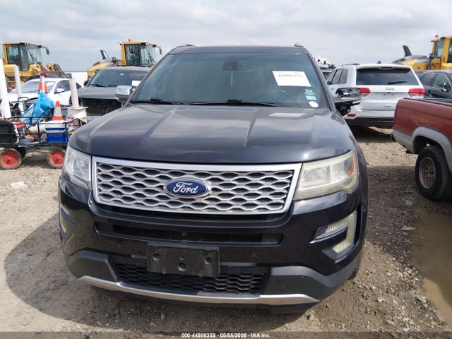 Ford Explorer Platinum