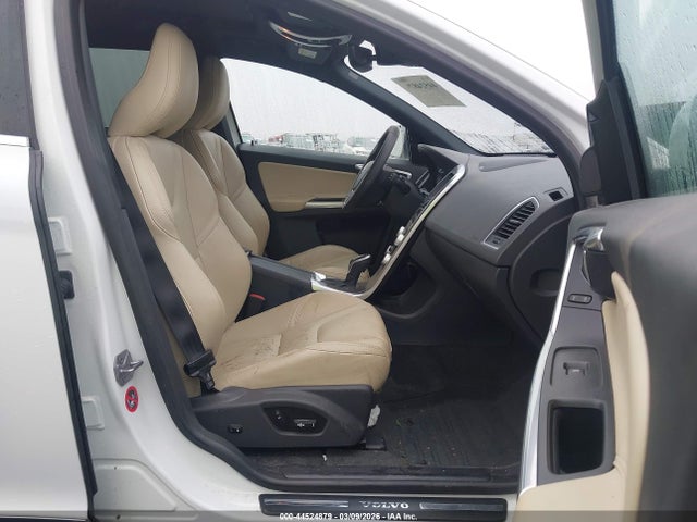Volvo XC60 T5 Drive-e Platinum