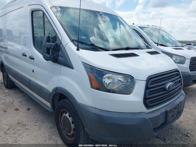 Salvage Ford Transit Image