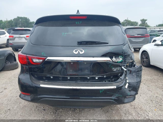 INFINITI Qx Luxe