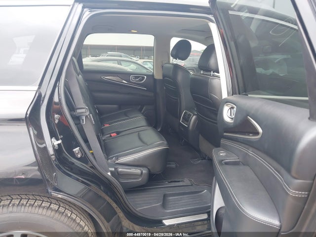 INFINITI Qx Luxe