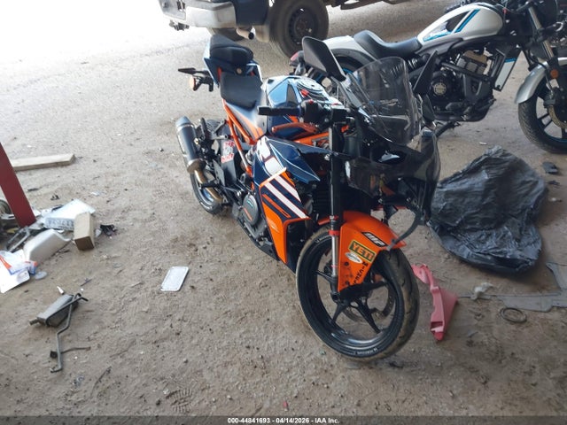 Salvage KTM 390 Image