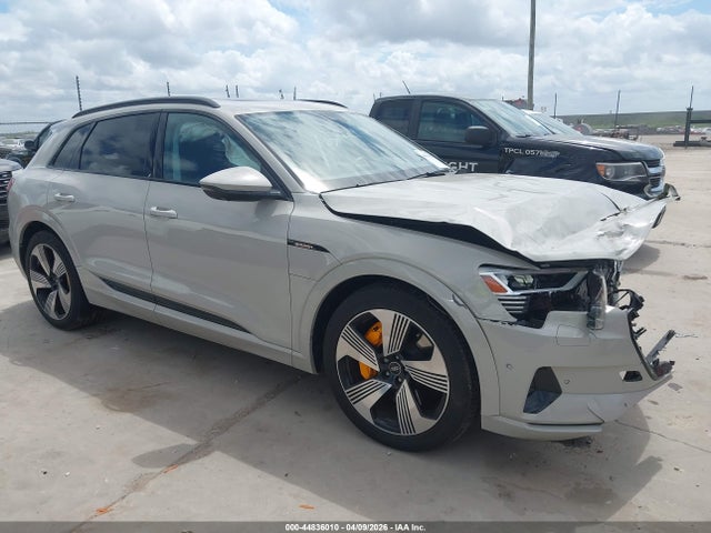 Audi e-tron Premium Plus Quattro