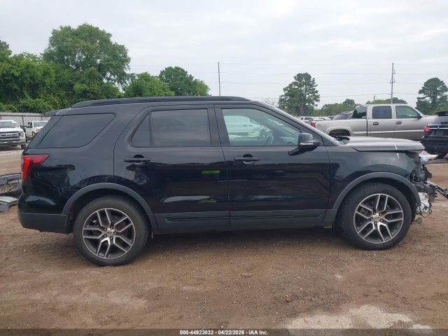 Ford Explorer Sport