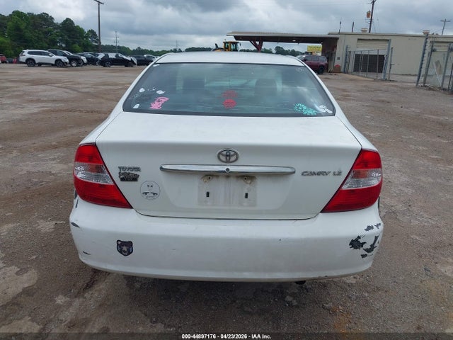 Toyota Camry Le