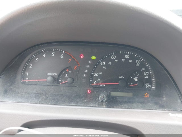 Toyota Camry Le