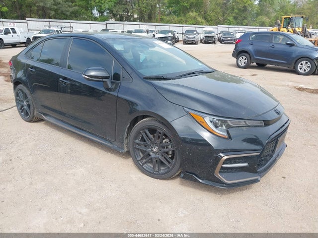 Salvage Toyota Corolla Image
